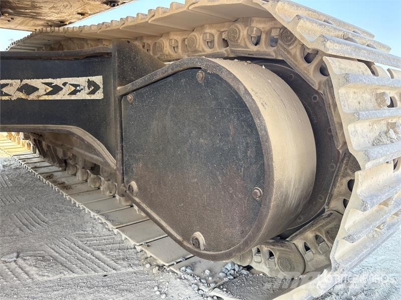 CAT 336D Tracked Excavator Roomikekskavaatorid