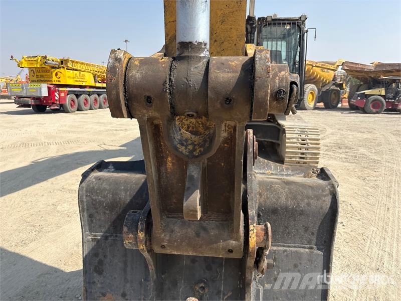 CAT 336D Tracked Excavator Roomikekskavaatorid