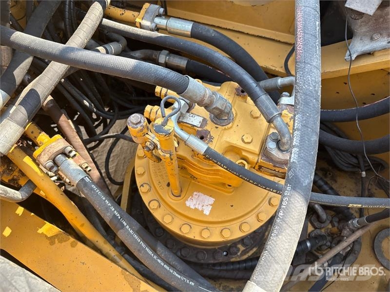 CAT 336D Tracked Excavator Roomikekskavaatorid