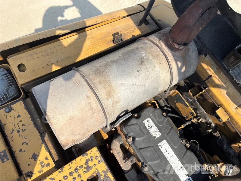 CAT 336D Tracked Excavator Roomikekskavaatorid