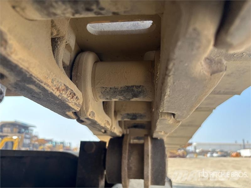 CAT 336D Tracked Excavator Roomikekskavaatorid
