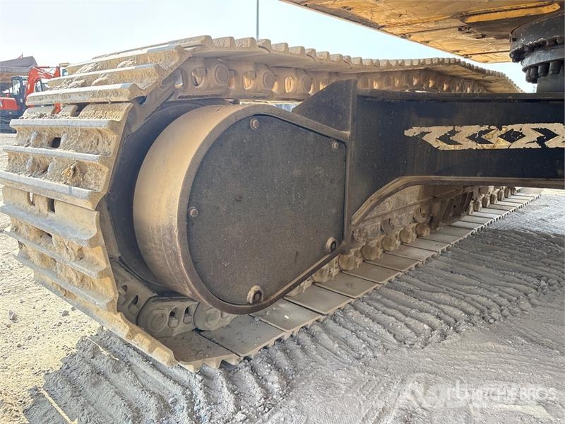 CAT 336D Tracked Excavator Roomikekskavaatorid