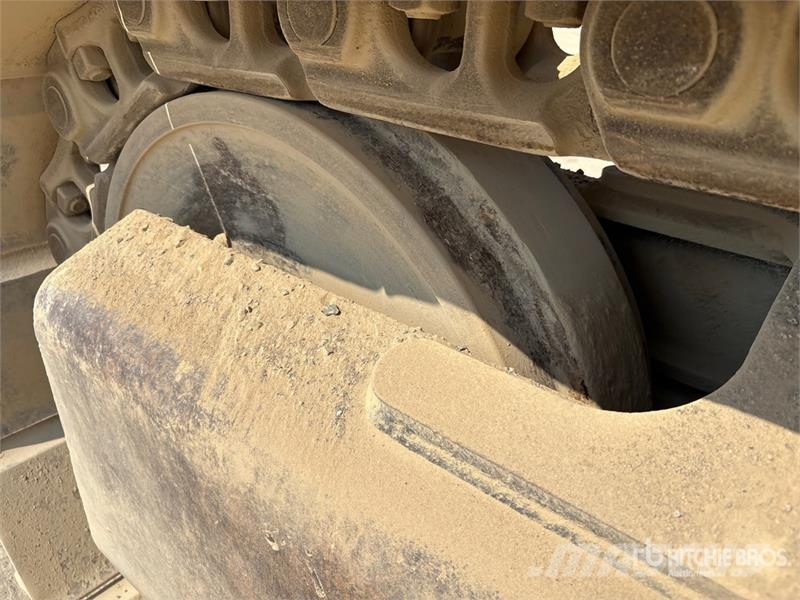 CAT 336DL Tracked Excavator حفارات زحافة