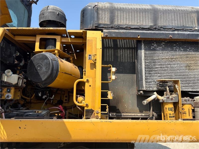 CAT 336DL Tracked Excavator حفارات زحافة