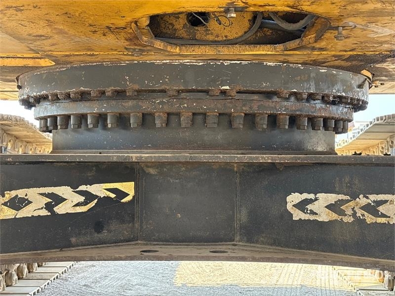 CAT 336DL Tracked Excavator حفارات زحافة