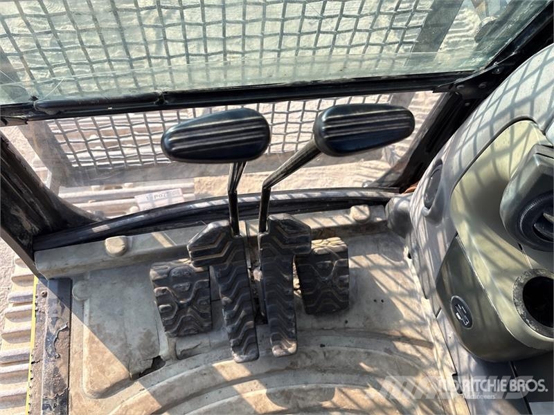 CAT 340D2L Tracked Excavator حفارات زحافة