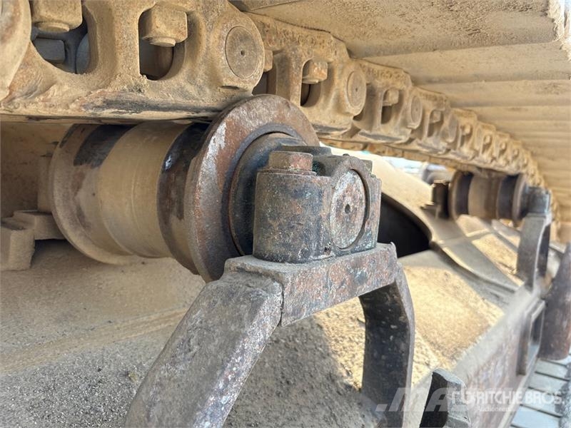 CAT 340D2L Tracked Excavator حفارات زحافة