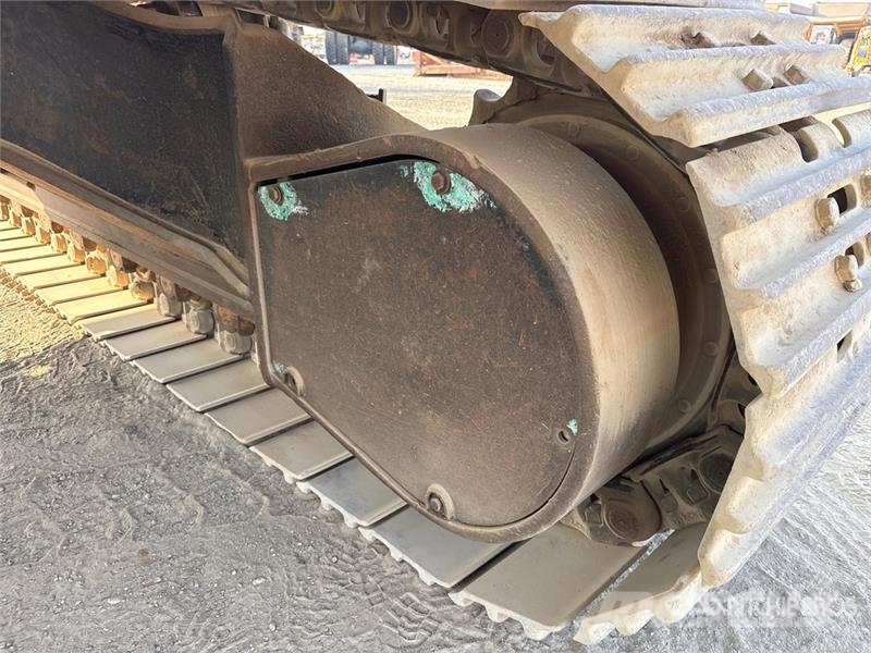 CAT 340D2L Tracked Excavator حفارات زحافة