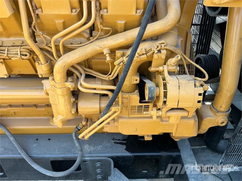 CAT 3516B 2000 kVA Skid-Mounted Generator Set مولدات ديزل