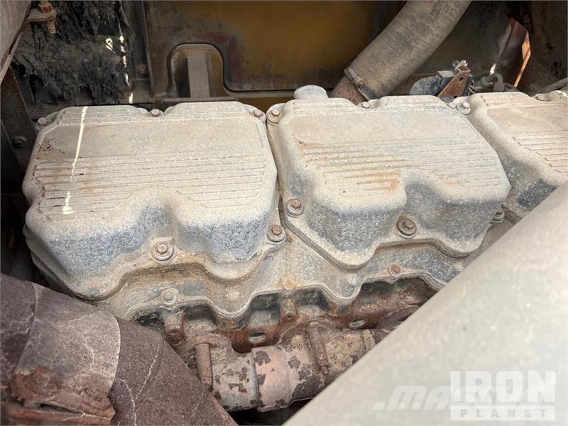 CAT 385B Tracked Excavator حفارات زحافة