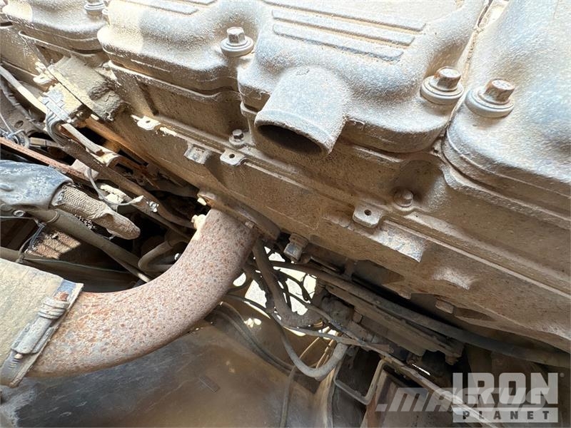 CAT 385B Tracked Excavator حفارات زحافة