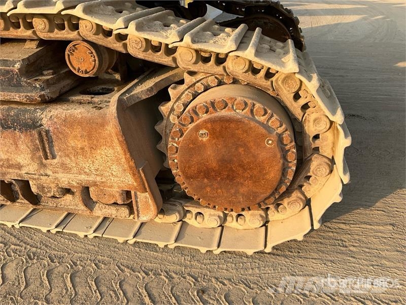 CAT 385B Tracked Excavator Escavatori cingolati
