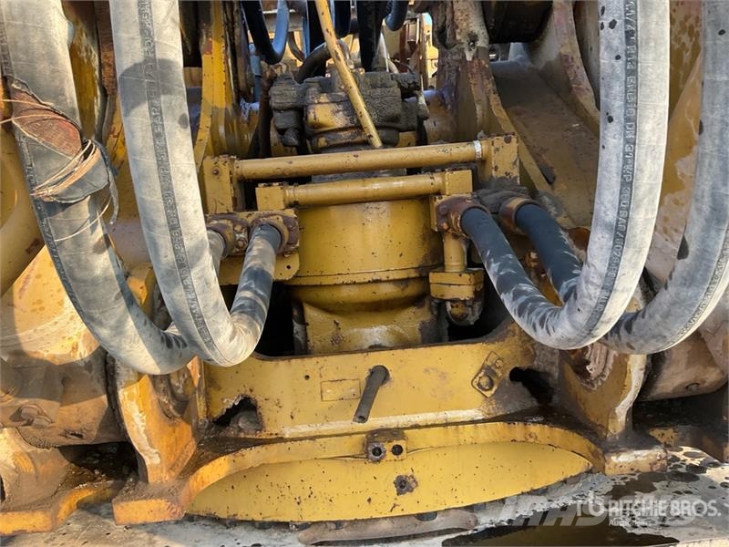 CAT 385B Tracked Excavator Escavatori cingolati