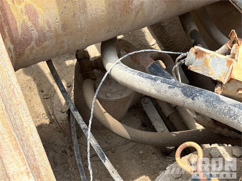 CAT 385B Tracked Excavator حفارات زحافة