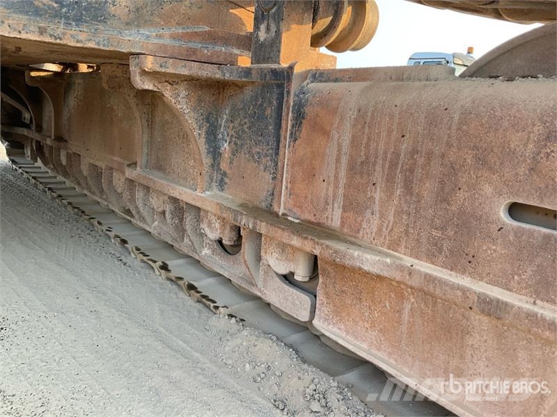 CAT 385B Tracked Excavator Escavatori cingolati