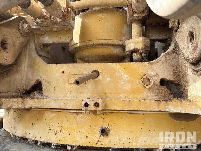 CAT 385B Tracked Excavator حفارات زحافة