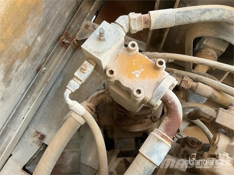 CAT 385B Tracked Excavator Escavatori cingolati