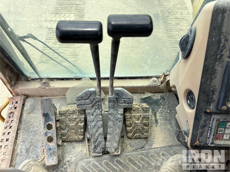 CAT 385B Tracked Excavator حفارات زحافة