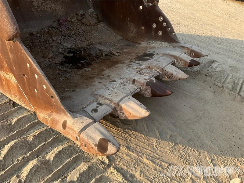 CAT 385B Tracked Excavator Escavatori cingolati