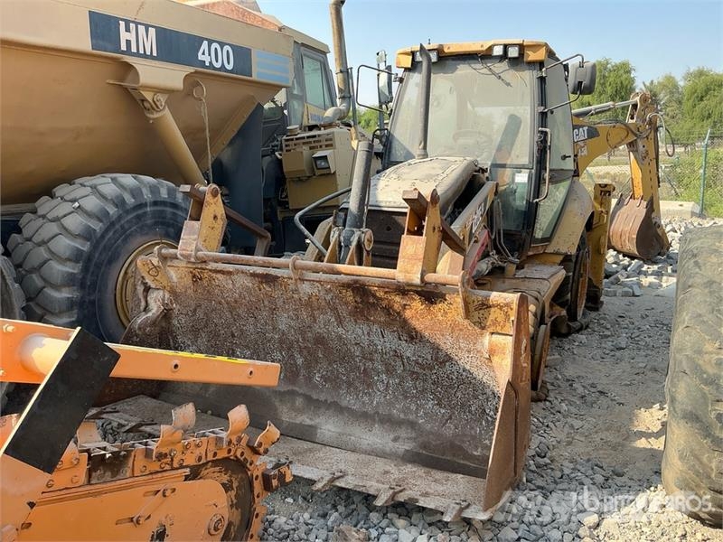 CAT 422E Ekskavaatorlaadurid
