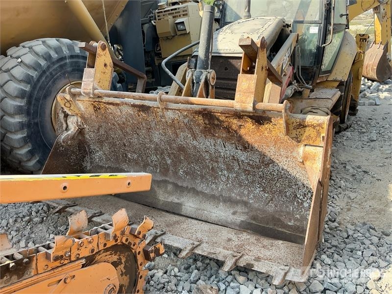 CAT 422E Ekskavaatorlaadurid