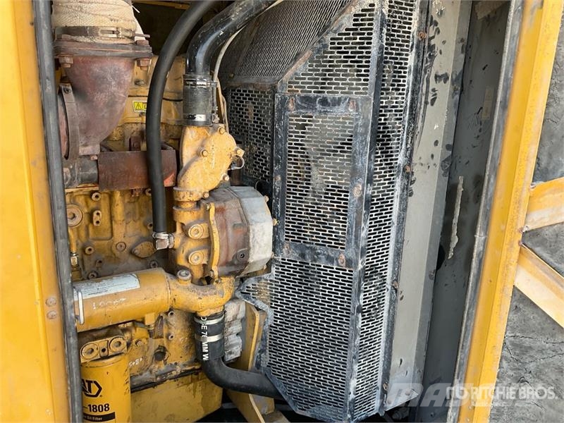CAT 550 500 kVA Skid-Mounted Generator Set Agregaty prądotwórcze Diesla
