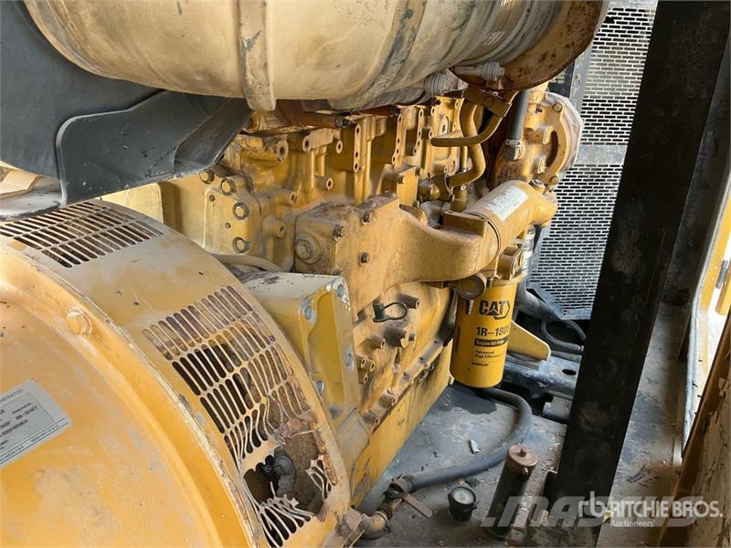 CAT 550 500 kVA Skid-Mounted Generator Set Agregaty prądotwórcze Diesla