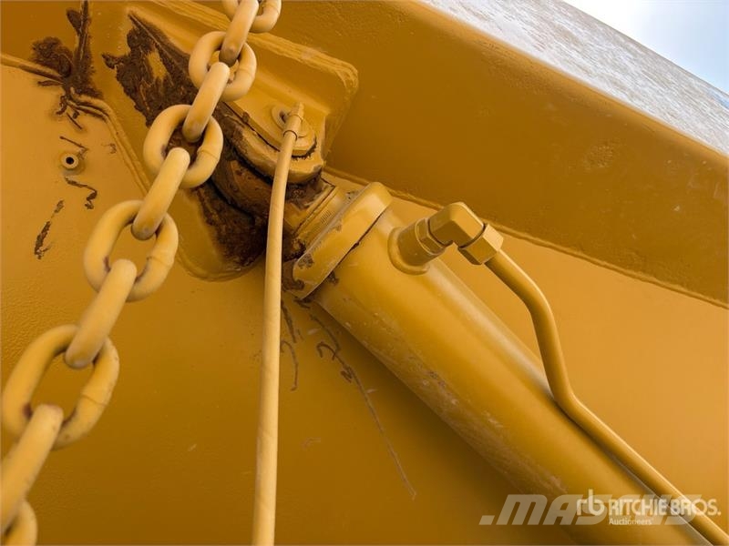 CAT 740 Knik dumptrucks
