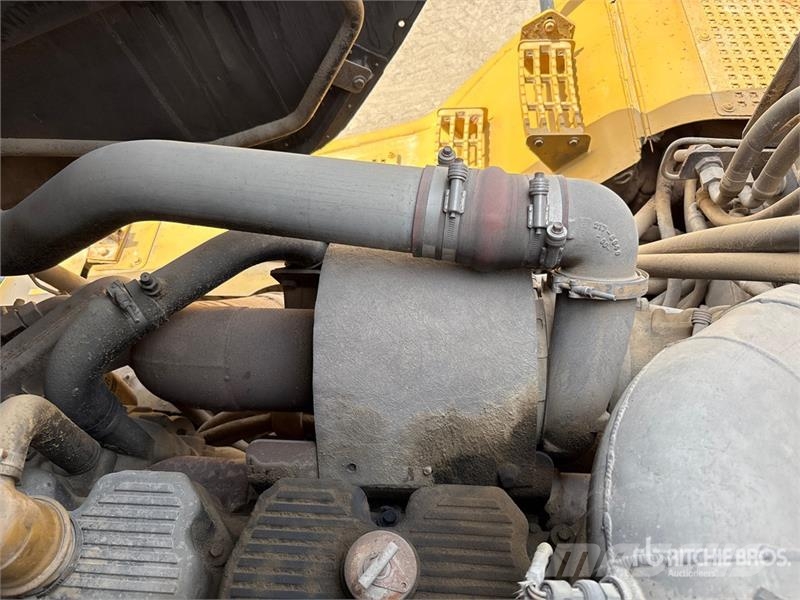 CAT 740 Knik dumptrucks