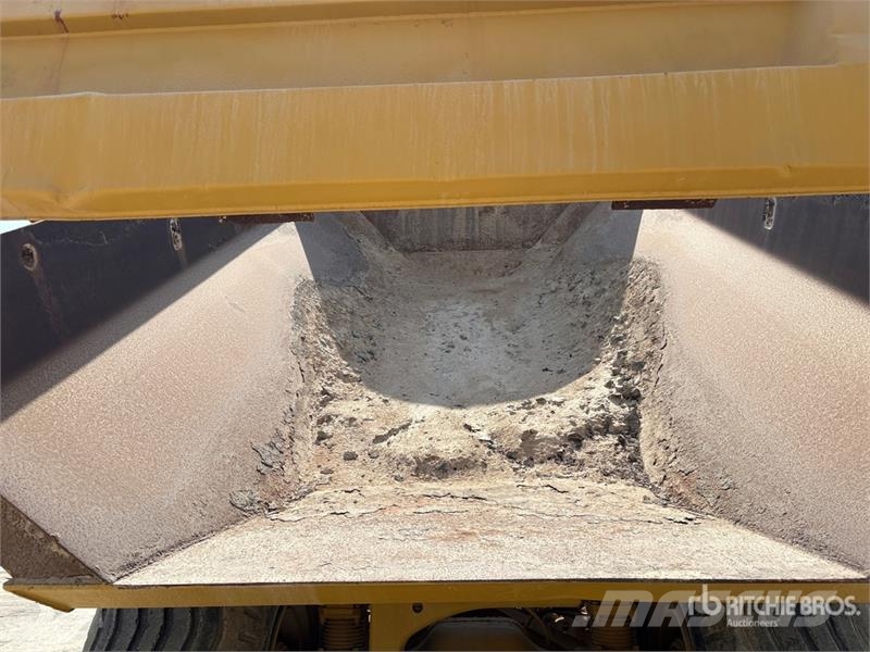 CAT 740 Knik dumptrucks