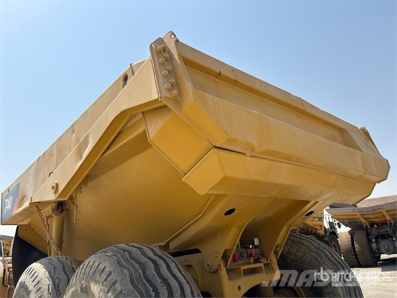 CAT 740 Knik dumptrucks