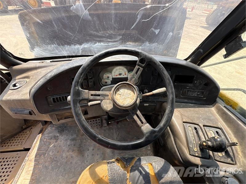 CAT 740 Knik dumptrucks