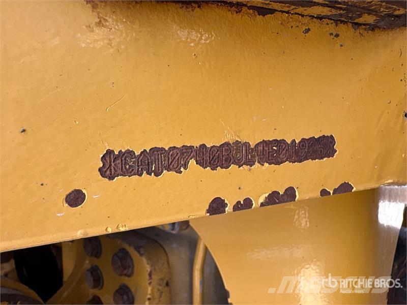CAT 740B 연결식 홀러