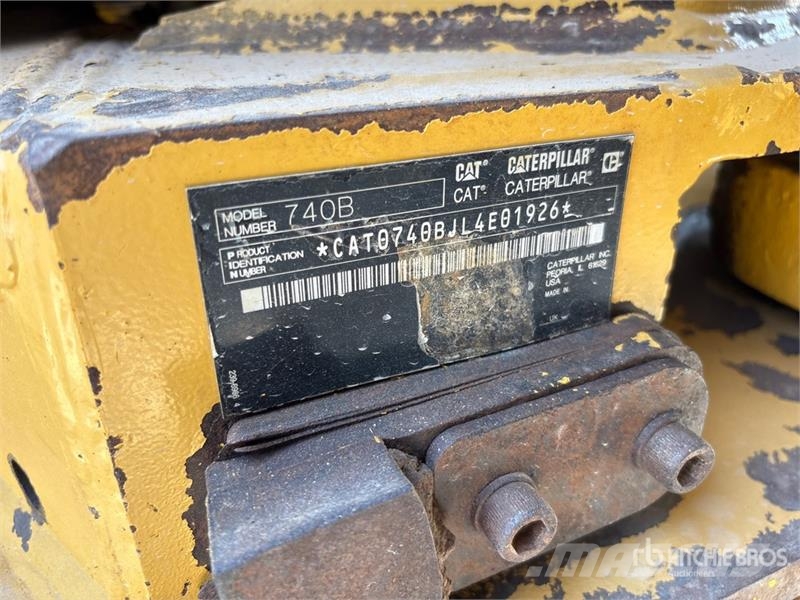 CAT 740B 연결식 홀러