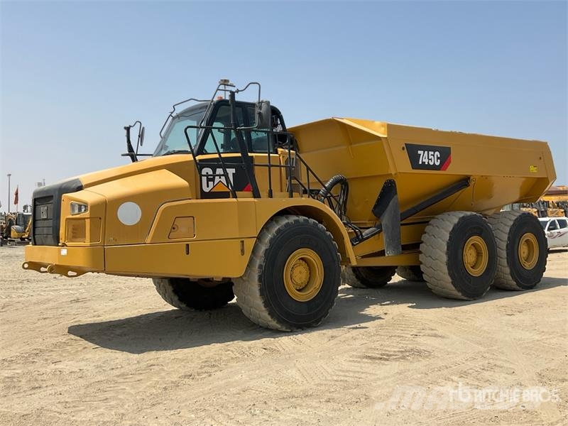 CAT 745C Dumper - Knickgelenk