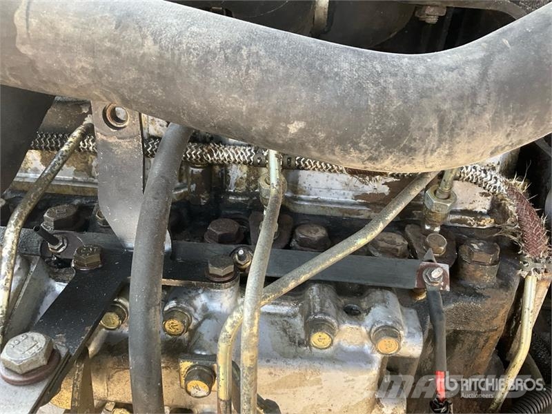 CAT 906 Φορτωτές με λάστιχα (Τροχοφόροι)