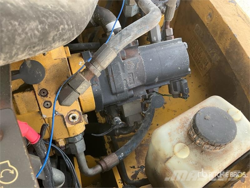 CAT 906 Φορτωτές με λάστιχα (Τροχοφόροι)