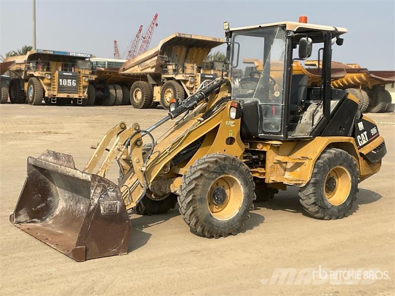 CAT 906 Φορτωτές με λάστιχα (Τροχοφόροι)