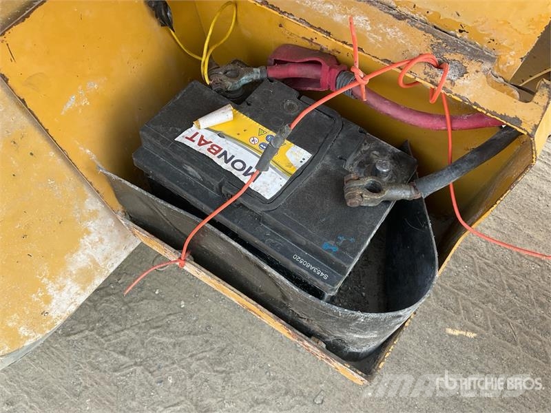 CAT 906 Φορτωτές με λάστιχα (Τροχοφόροι)
