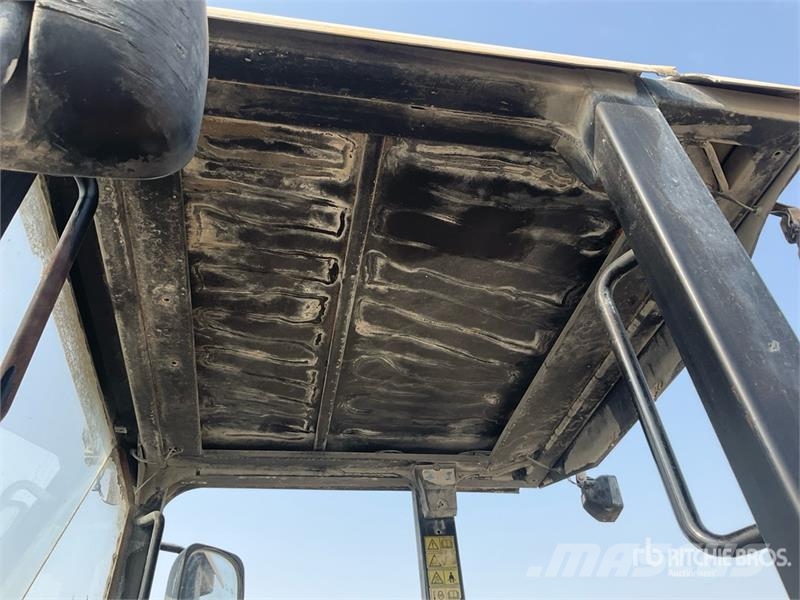 CAT 906 Φορτωτές με λάστιχα (Τροχοφόροι)