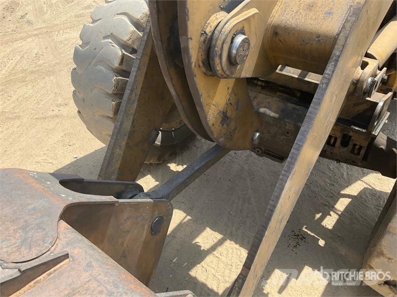 CAT 924GZ Gumikerekes homlokrakodók