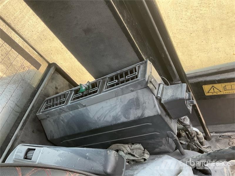 CAT 924GZ Gumikerekes homlokrakodók
