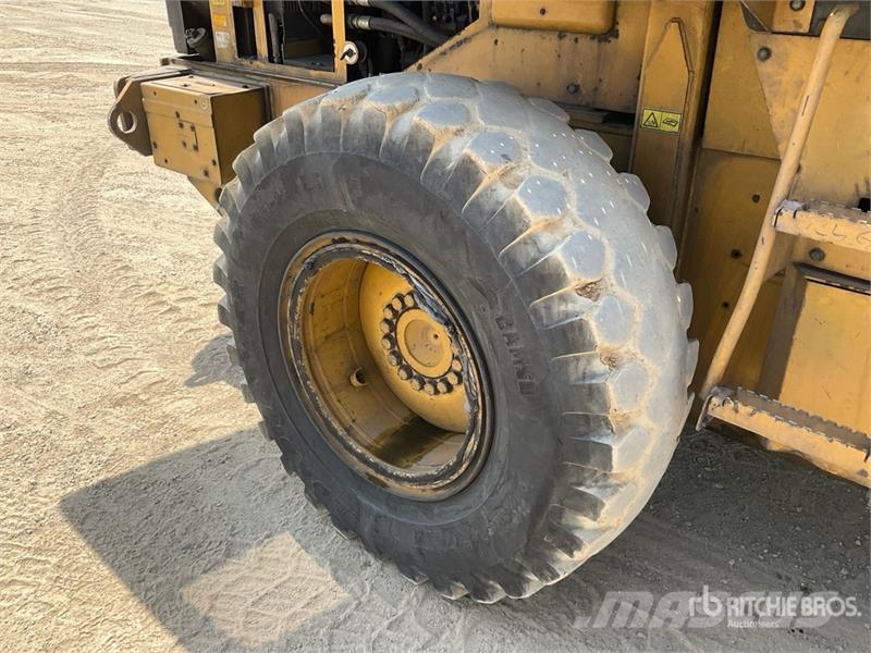 CAT 924GZ Gumikerekes homlokrakodók