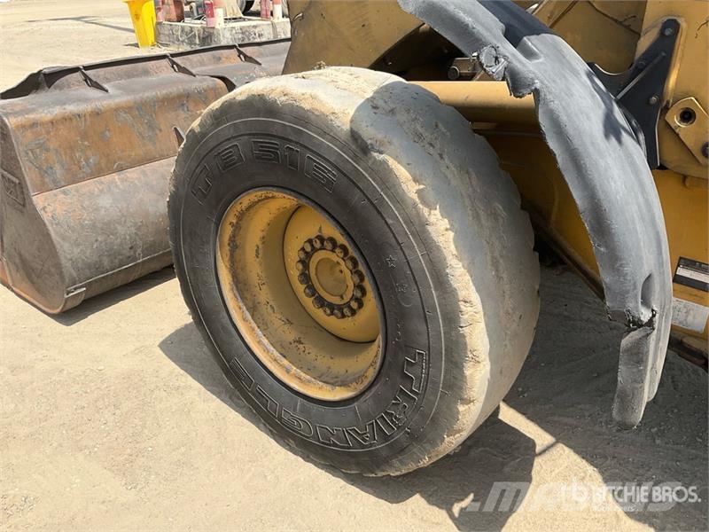 CAT 924GZ Gumikerekes homlokrakodók