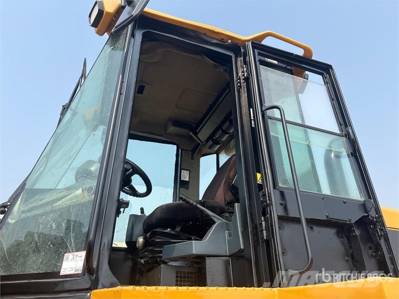 CAT 938H Wheel Loader Tekerlekli yükleyiciler
