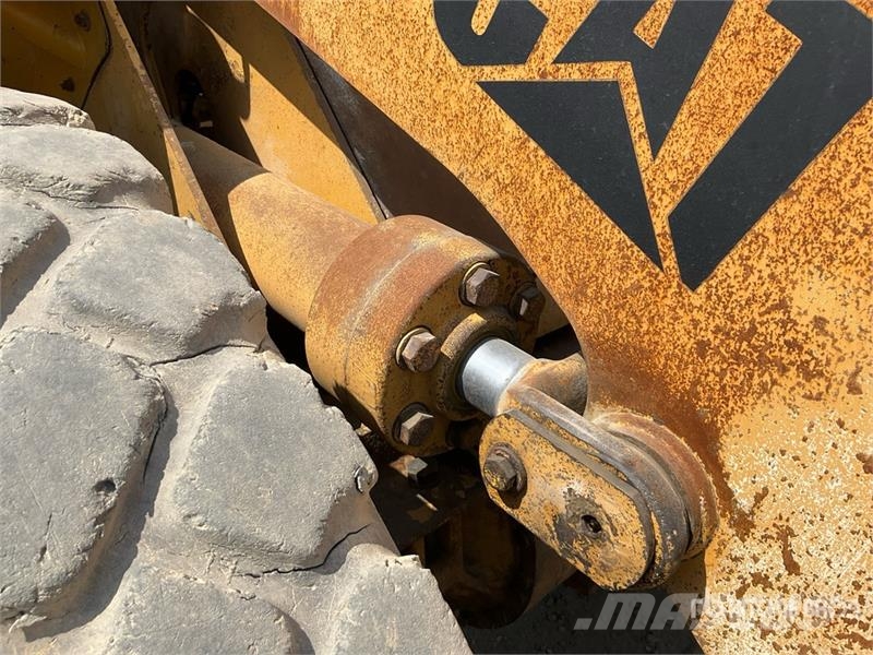 CAT 962H Wheel Loader لوادر بعجل