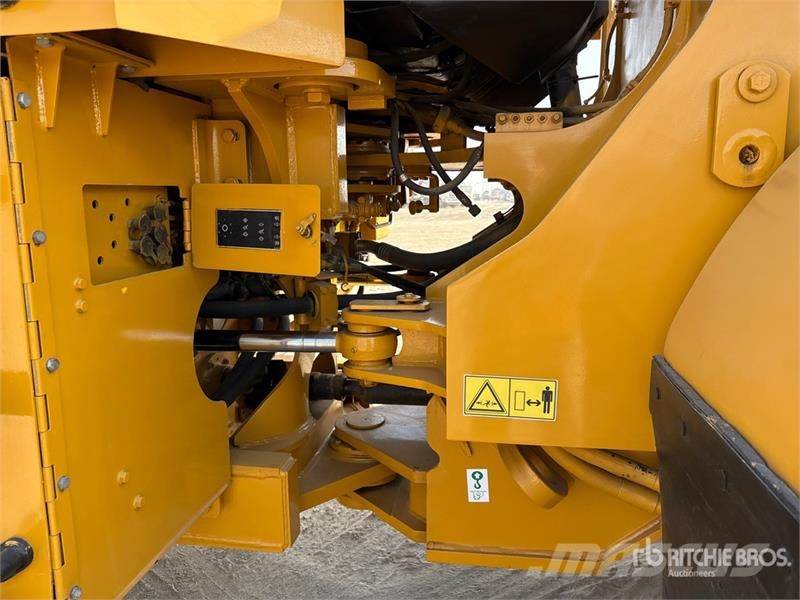 CAT 966H Wheel Loader Wheel loaders