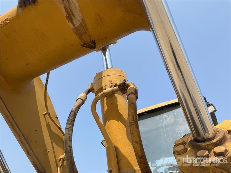 CAT 966H Wheel Loader لوادر بعجل
