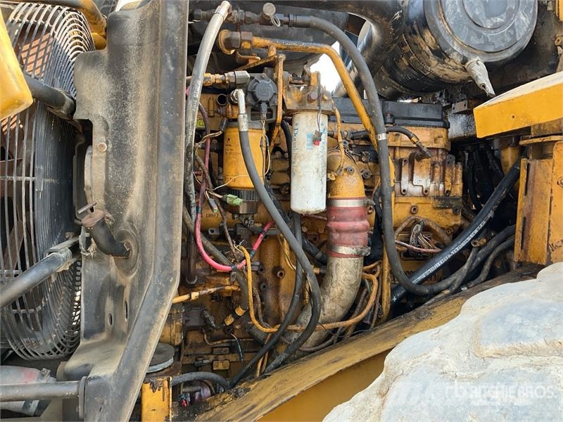 CAT 966H Wheel Loader لوادر بعجل