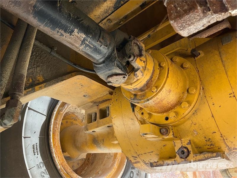 CAT 966H Wheel Loader لوادر بعجل